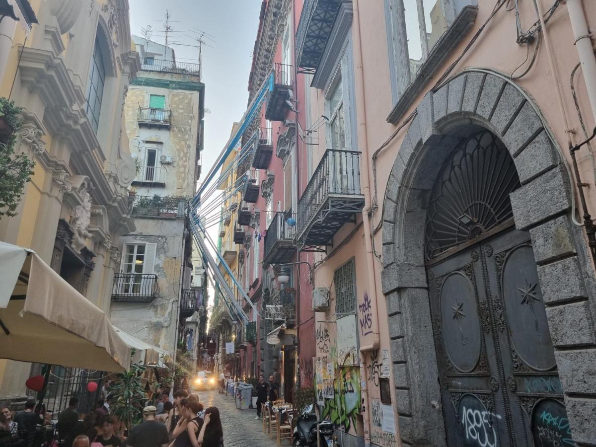 Uanema House Leilighet Napoli Eksteriør bilde